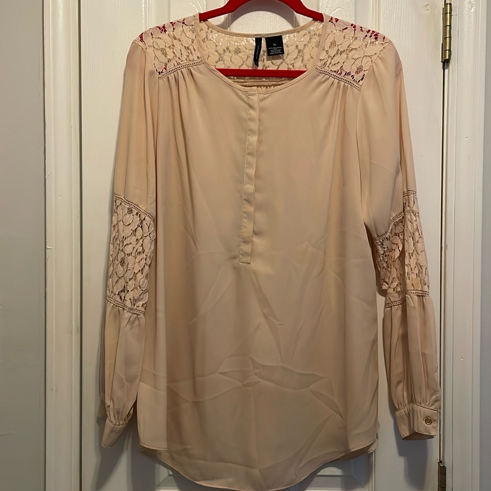 Long sleeves blouse